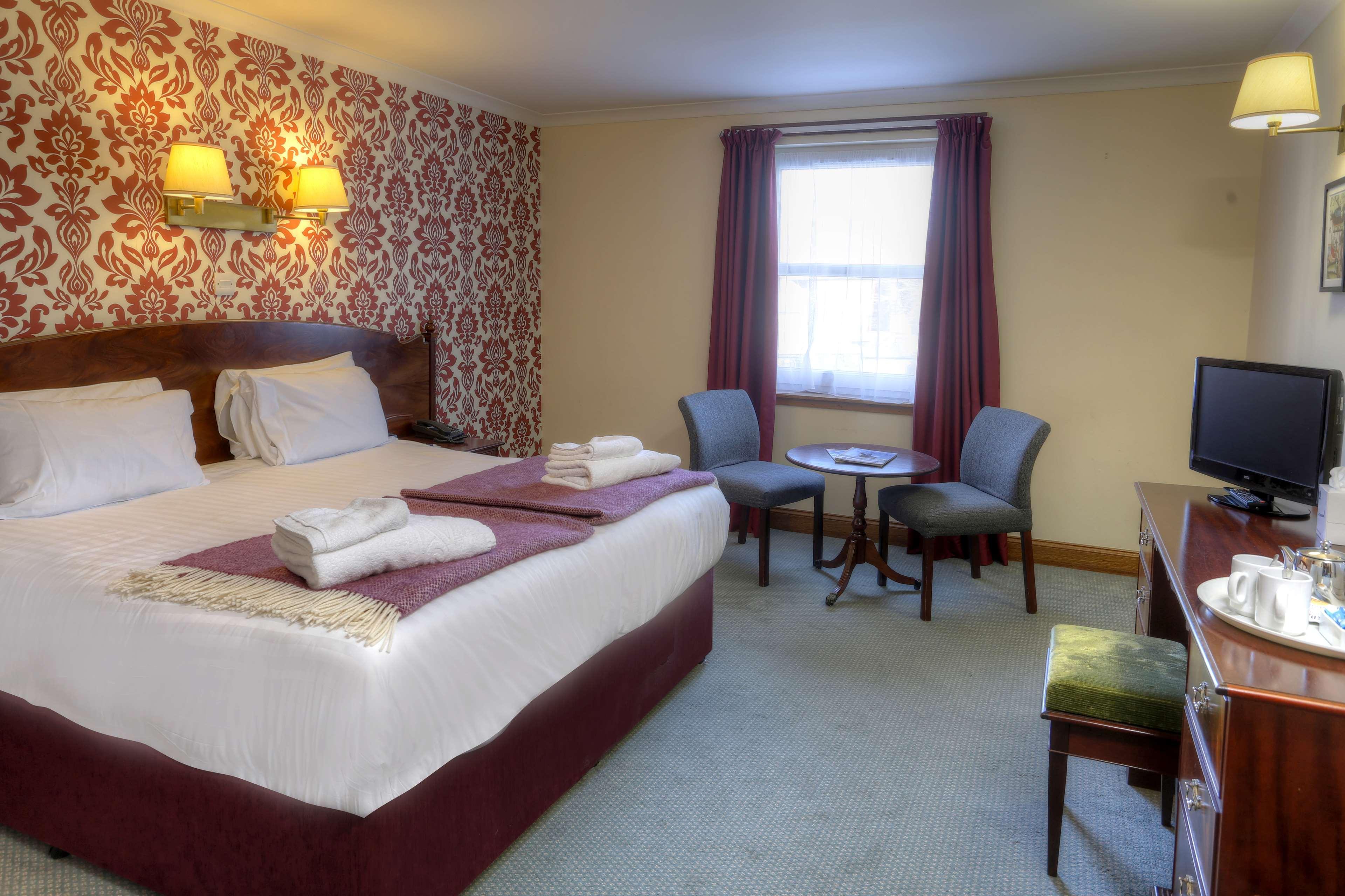 Best Western The Crianlarich Hotel Exterior photo
