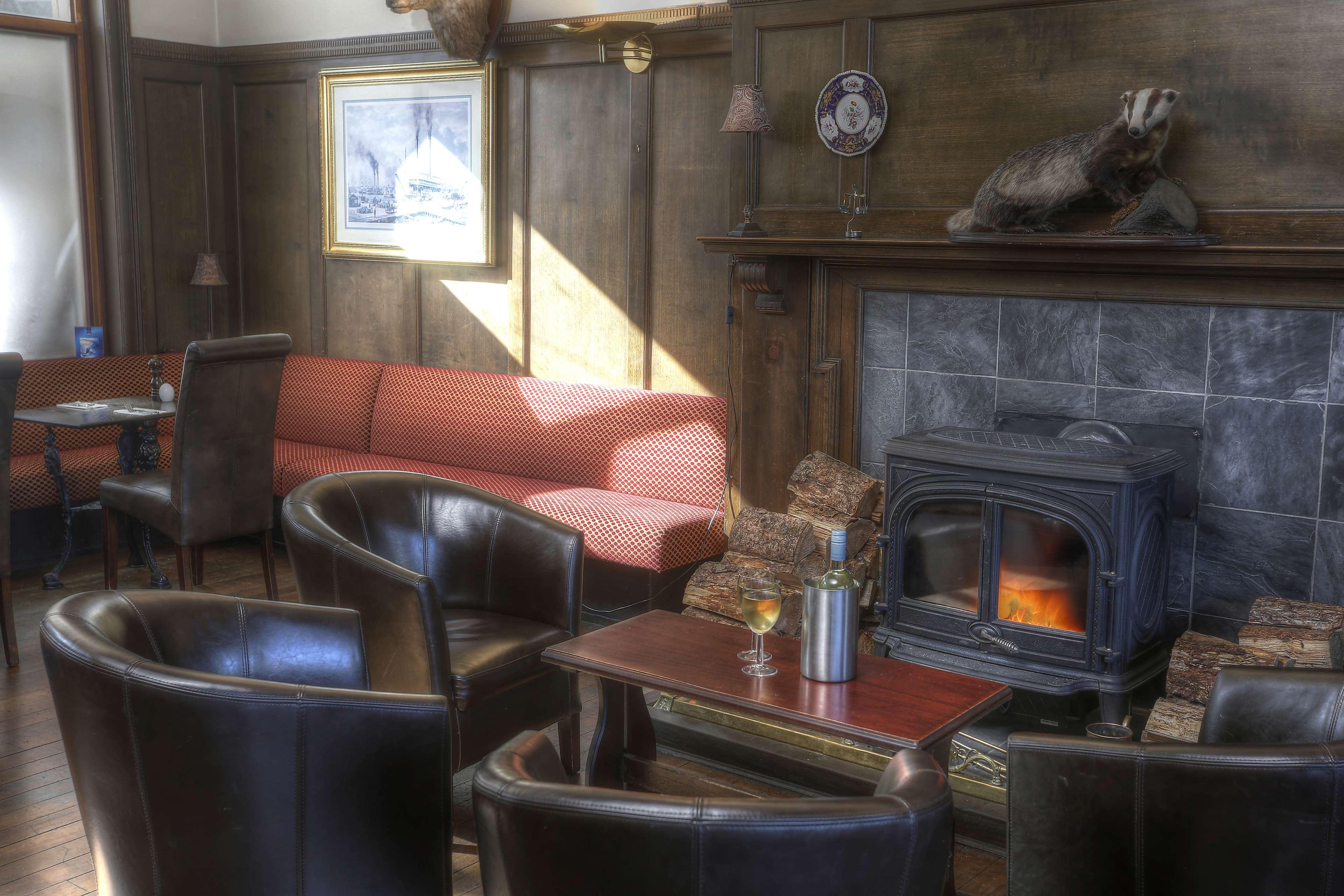 Best Western The Crianlarich Hotel Exterior photo