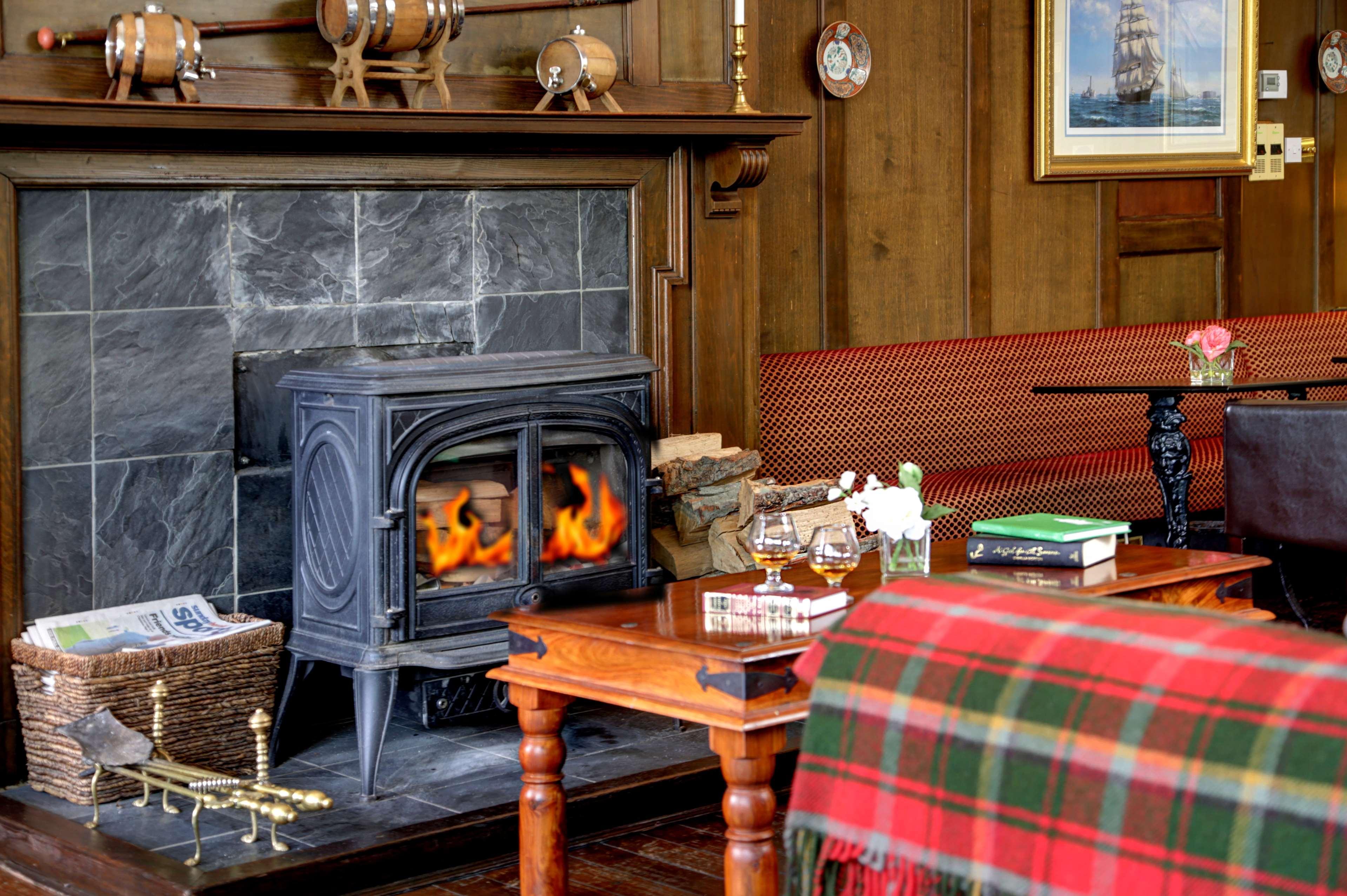 Best Western The Crianlarich Hotel Exterior photo