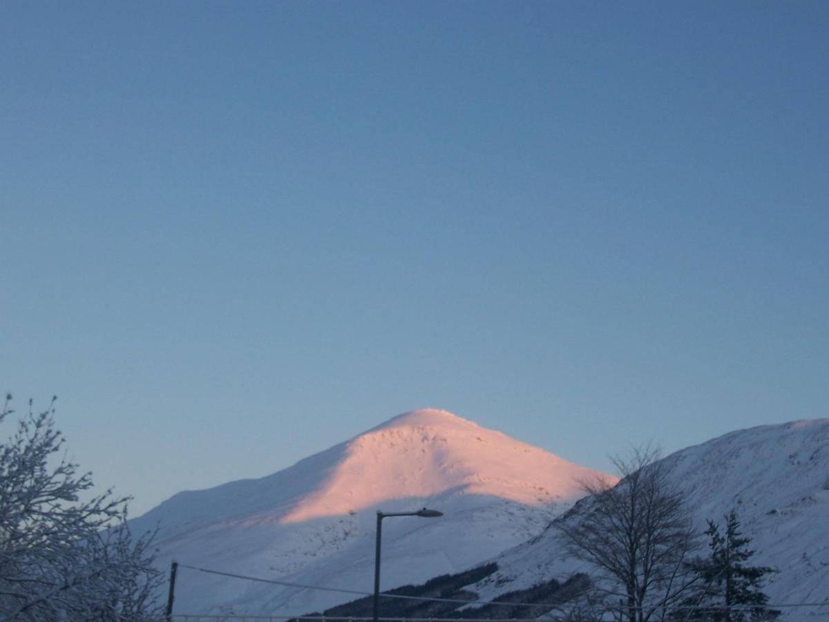 Best Western The Crianlarich Hotel Exterior photo